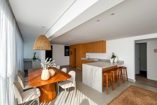 Compra apartamento com 2 quartos, aceita animais. — Sala de Jantar
