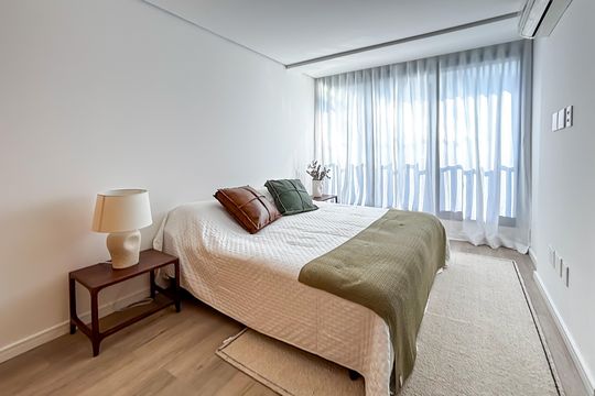 Compra apartamento com 2 quartos, aceita animais. — Suíte 2