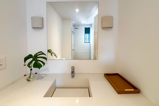 Compra apartamento com 2 quartos, aceita animais. — Banheiro Suíte 2