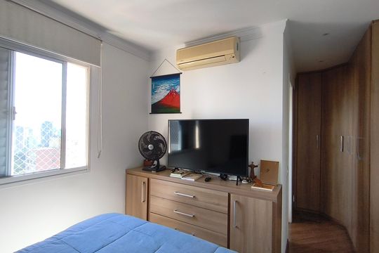 Compra este apartamento com 4 quartos e churrasqueira no condomínio. Animais de estimação permitidos. — Suíte