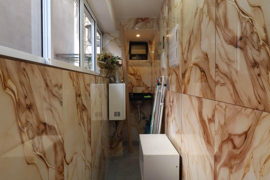 Compra apartamento em Cerqueira César com 3 quartos. — Área de Serviço