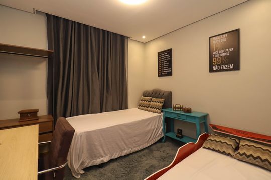 Compra apartamento em Cerqueira César com 3 quartos. — Quarto