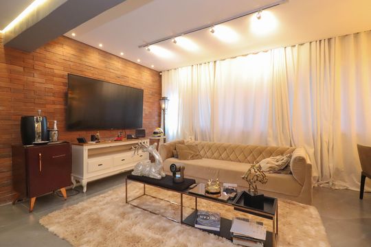 Compra apartamento em Cerqueira César com 3 quartos. — Sala/Cozinha