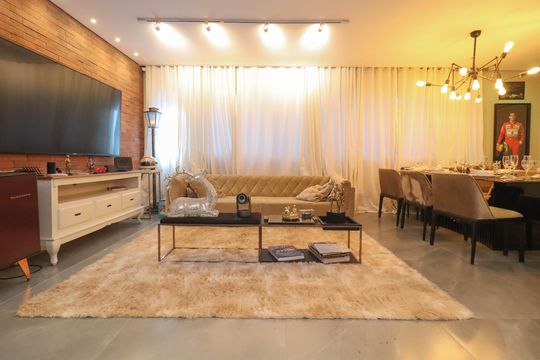 Compra apartamento em Cerqueira César com 3 quartos. — Sala/Cozinha