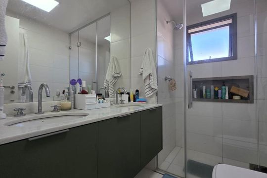 Apartamento mobiliado com 3 suítes, piscina e academia no condomínio. Ideal para comprar. — foto 28