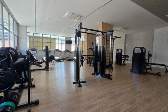 Apartamento mobiliado com 3 suítes, piscina e academia no condomínio. Ideal para comprar. — foto 36