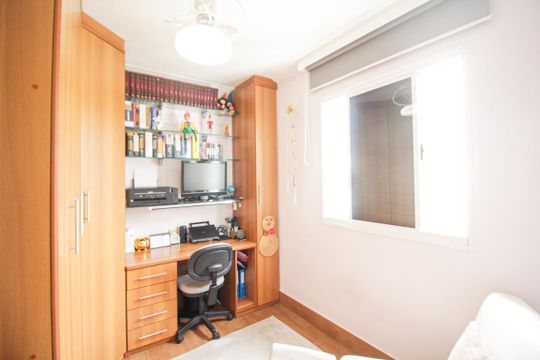 Venda de apartamento mobiliado na Vila Leopoldina com 2 quartos e piscina no condomínio. — Quarto 2