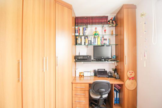 Venda de apartamento mobiliado na Vila Leopoldina com 2 quartos e piscina no condomínio. — Quarto 2