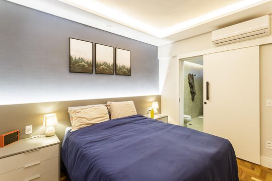 Compra apartamento mobiliado no Itaim Bibi, 2 quartos. — Quarto Suíte