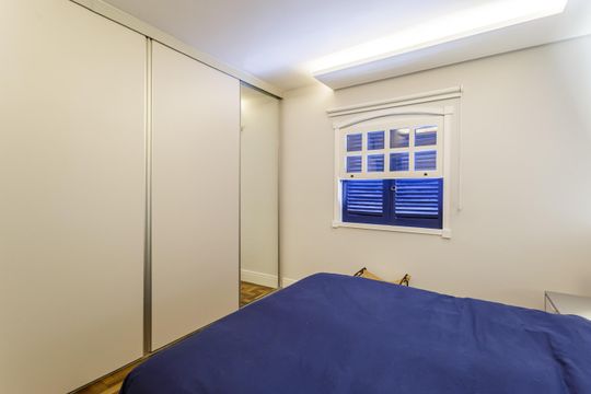 Compra apartamento mobiliado no Itaim Bibi, 2 quartos. — Quarto Suíte
