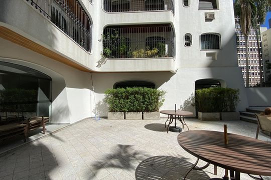 Venda de apartamento em Higienópolis com 3 quartos, varanda e piscina no condomínio. — foto 60