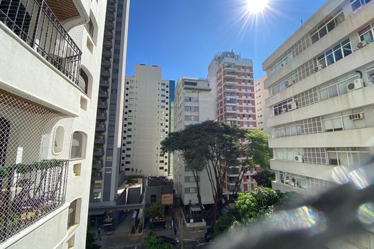 Venda de apartamento em Higienópolis com 3 quartos, varanda e piscina no condomínio. — foto 52
