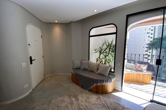 Venda de apartamento em Higienópolis com 3 quartos, varanda e piscina no condomínio. — foto 2