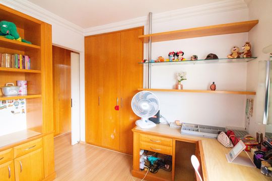 Venda de casa em condomínio no Brooklin com 4 quartos, quintal e varanda gourmet. — Suíte 2