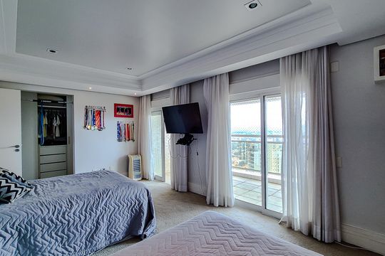 Comprar apartamento mobiliado na Lapa: 4 quartos, 3 suítes. — Quarto 2 - Suíte
