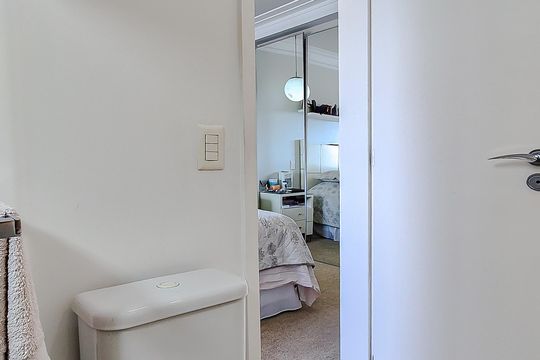Comprar apartamento mobiliado na Lapa: 4 quartos, 3 suítes. — Banheiro da Suíte 3