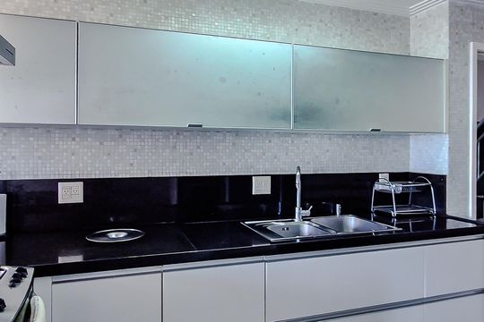 Comprar apartamento mobiliado na Lapa: 4 quartos, 3 suítes. — Cozinha