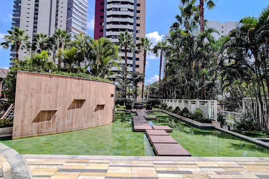 Comprar apartamento mobiliado na Lapa: 4 quartos, 3 suítes. — Área comum