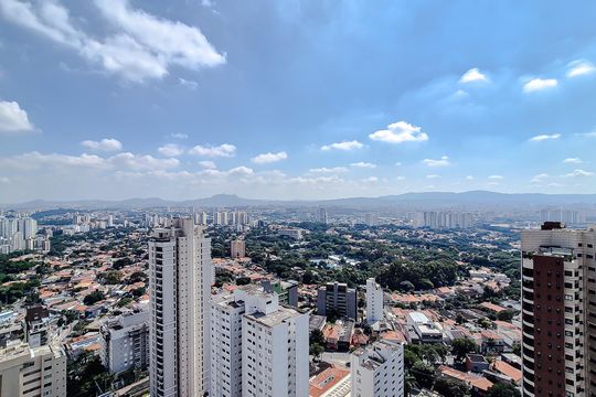 Comprar apartamento mobiliado na Lapa: 4 quartos, 3 suítes. — Vista da Suíte 1