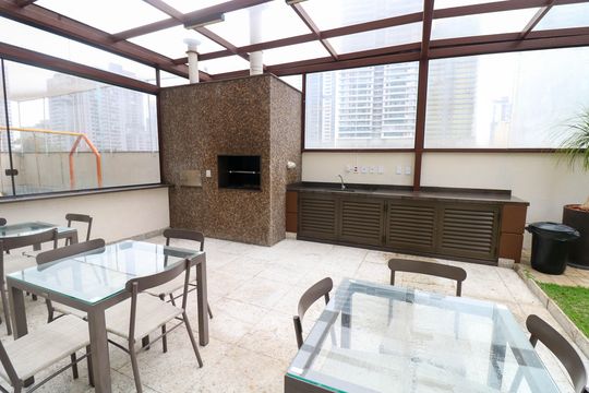 Comprar apartamento no Jardim das Acacias com 3 suítes, closet e piscina no condomínio. — foto 59