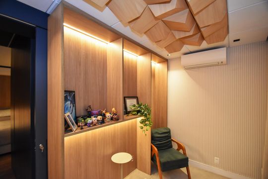 Comprar apartamento mobiliado em Pinheiros com 3 quartos, varanda e piscina no condomínio. — quarto 3