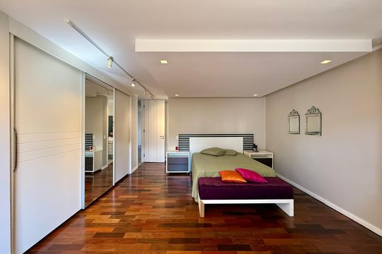 Apartamento à venda em Campo Belo com 5 quartos. — Suíte 3