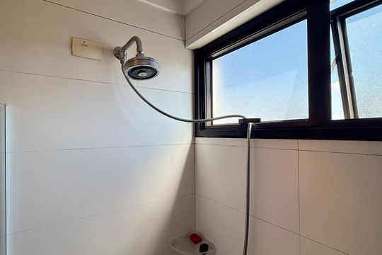 Apartamento à venda em Campo Belo com 5 quartos. — Banheiro Suíte 1
