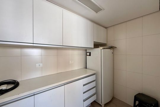 Apartamento à venda em Campo Belo com 5 quartos. — Cozinha Varanda Cobertura 