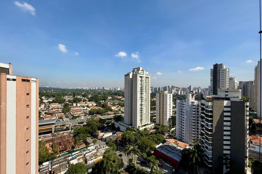 Apartamento à venda em Campo Belo com 5 quartos. — Vista Escritório