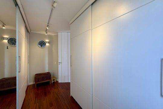 Apartamento à venda em Campo Belo com 5 quartos. — Closet Suíte 2