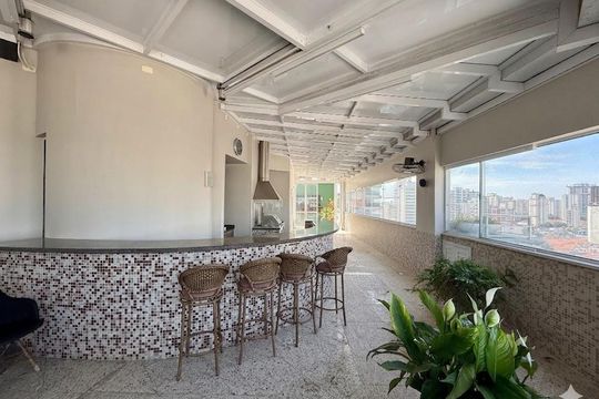 Apartamento à venda em Campo Belo com 5 quartos. — Varanda Cobertura 