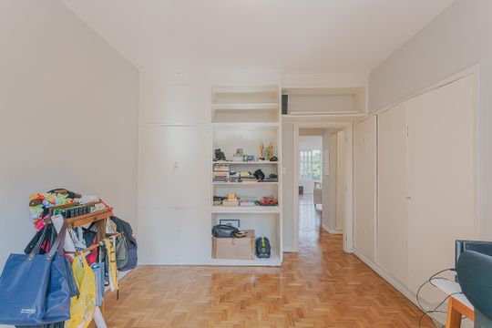 Comprar apartamento em Pinheiros com 3 quartos. — Quarto 1