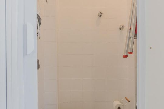 Comprar apartamento em Pinheiros com 3 quartos. — Área de Serviço
