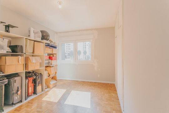Comprar apartamento em Pinheiros com 3 quartos. — Quarto 2