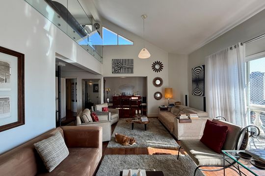 Venda de apartamento mobiliado no Brooklin com 4 quartos, 2 suítes, academia, piscina, garden e closet. — Sala