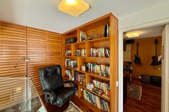 Venda de apartamento mobiliado no Brooklin com 4 quartos, 2 suítes, academia, piscina, garden e closet. — Sala Cobertura