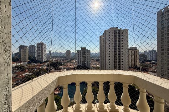 Venda de apartamento mobiliado no Brooklin com 4 quartos, 2 suítes, academia, piscina, garden e closet. — Sacada Suíte 