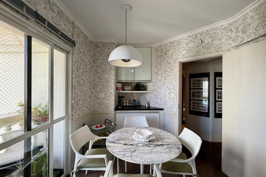 Venda de apartamento mobiliado no Brooklin com 4 quartos, 2 suítes, academia, piscina, garden e closet. — Cozinha 