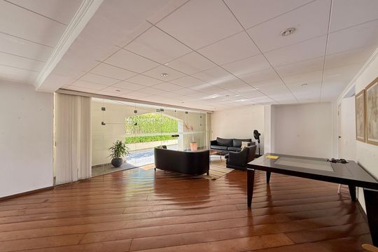 Venda de apartamento mobiliado no Brooklin com 4 quartos, 2 suítes, academia, piscina, garden e closet. — Salão de Festas 