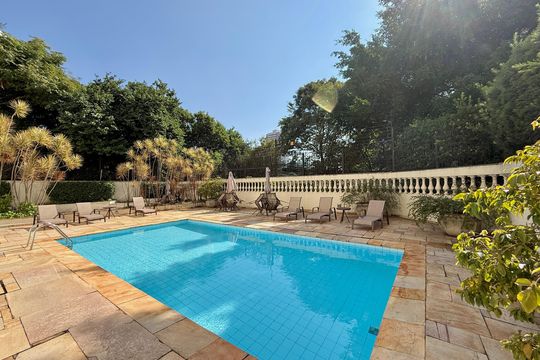 Venda de apartamento mobiliado no Brooklin com 4 quartos, 2 suítes, academia, piscina, garden e closet. — Piscina 