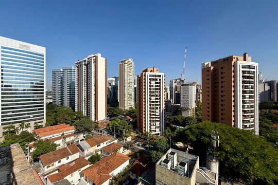 Venda de apartamento mobiliado no Brooklin com 4 quartos, 2 suítes, academia, piscina, garden e closet. — Vista Terraço