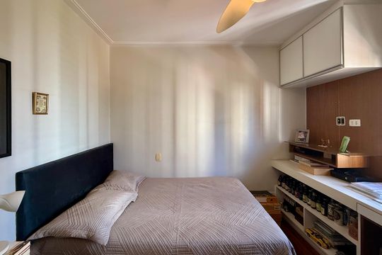 Venda de apartamento mobiliado no Brooklin com 4 quartos, 2 suítes, academia, piscina, garden e closet. — Quarto 3