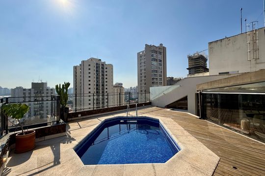 Venda de apartamento mobiliado no Brooklin com 4 quartos, 2 suítes, academia, piscina, garden e closet. — Terraço