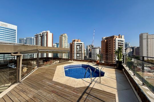 Venda de apartamento mobiliado no Brooklin com 4 quartos, 2 suítes, academia, piscina, garden e closet. — Terraço