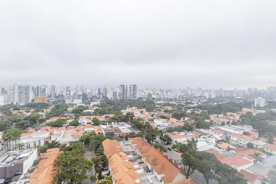 Apartamento mobiliado em Indianópolis com 3 quartos e varanda gourmet, ideal para comprar. — Vista