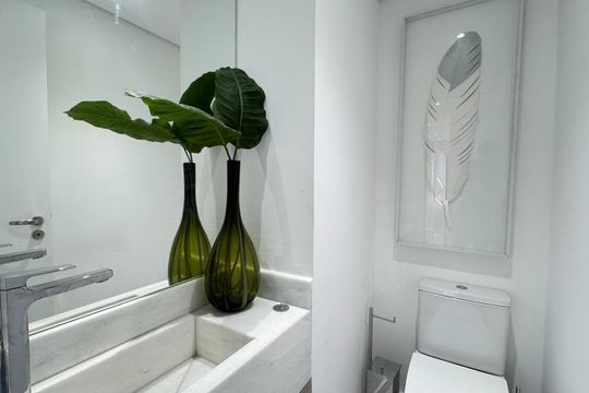 Compra apartamento mobiliado com 3 quartos, varanda e piscina no condomínio. — foto 13