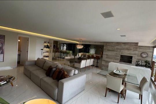 Comprar apartamento mobiliado com 3 quartos, closet e piscina no condomínio. — foto 1