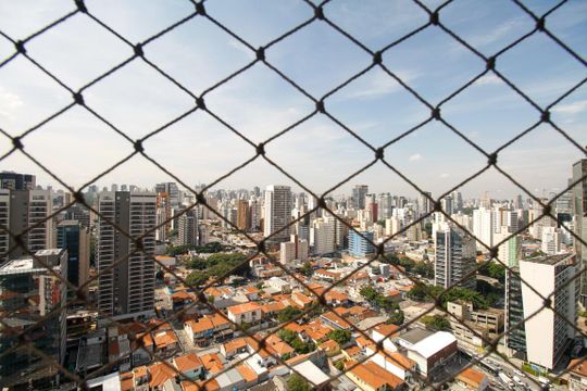 Apartamento para compra, 2 quartos, 1 suíte, closet, mobiliado. — Vista da Varanda