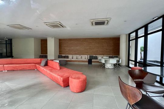 Apartamento para compra, 2 quartos, 1 suíte, closet, mobiliado. — Área Comum - Salão de Festas