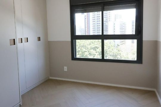 Venda de apartamento com 3 suítes, varanda gourmet e churrasqueira no condomínio. — Quarto